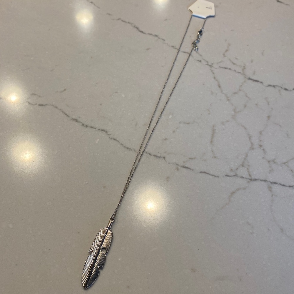 NWT Silver Feather Necklace